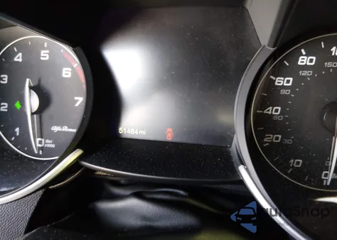 2022 Alfa Romeo Giulia Ti Awd z USA, uszkodzony, nr VIN ZARFANBN0N7653140